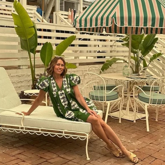 Hunter Bell Wilkes Dress Herring Green Puff Sleeve Cotton Size Medium NWT - Picture 17 of 17